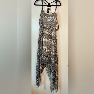 Trixxi Elegant Black and White Patterned Dress  NWT